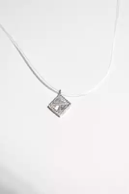 collier fil de pêche rectangulaire Argent