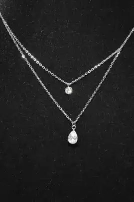 Collier en forme de diamand Argent
