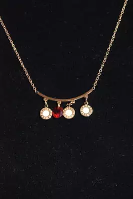 Collier cercle romain or