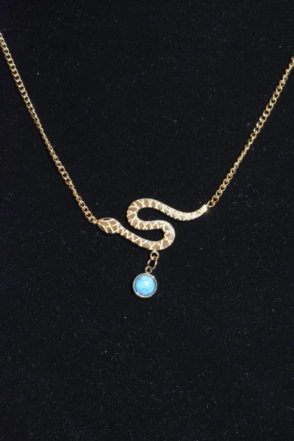 Collier serpent or