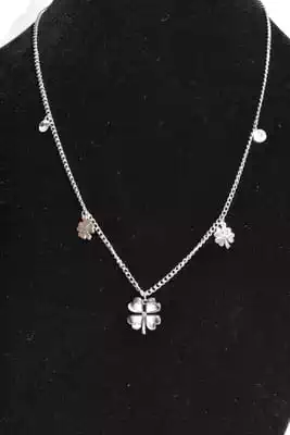 Collier trèfle a quatre feuilles Argent