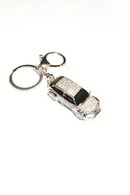 porte-cle voiture Argent