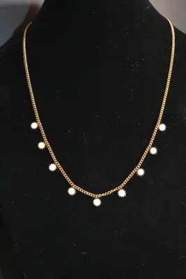 Collier soleil en émail Or