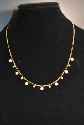 Collier soleil en émail Or