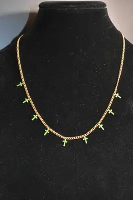 Collier croix chapelet en émail Or