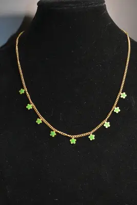 Collier fleur en émail Or