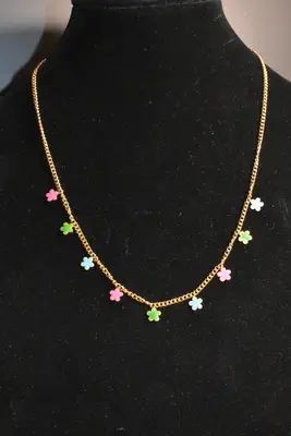 Collier fleur en émail Or