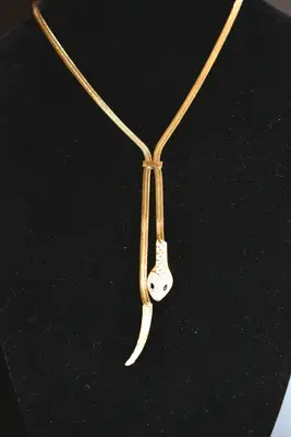 Collier serpent Or