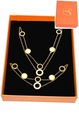 Coffret chiffre romain parure bijoux collection hervé aliex Or