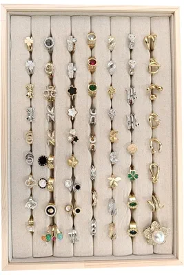 Collier en lot avec présentoire Argent