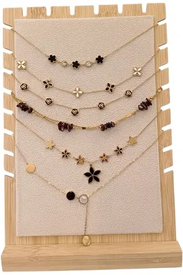 Collier en lots avec présentoire Or BAC5D0