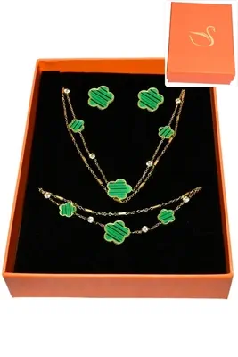 Coffret fleur parure bijoux collection hervé aliex Or