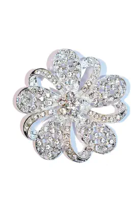 broche fleur Argent C84B0F 