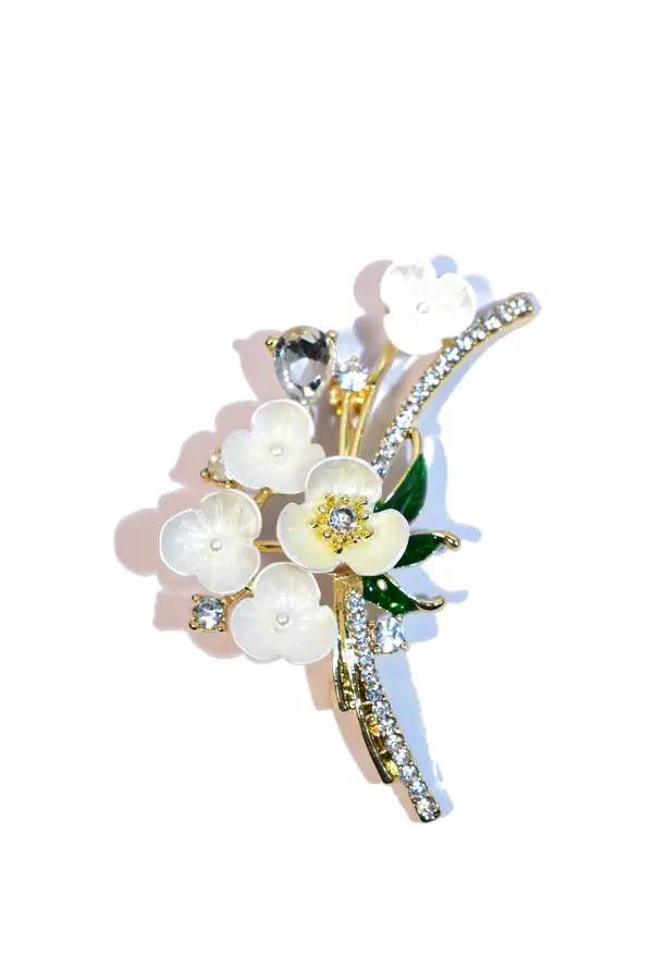 broche fleur Or