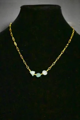 Collier pierre minérale Or