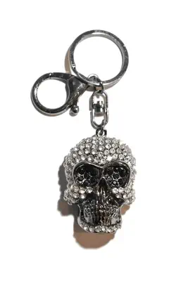 porte-cle tête de mort multicolore
