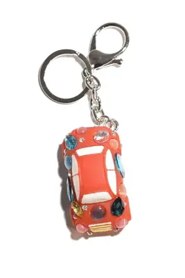 porte-cle voiture multicolore